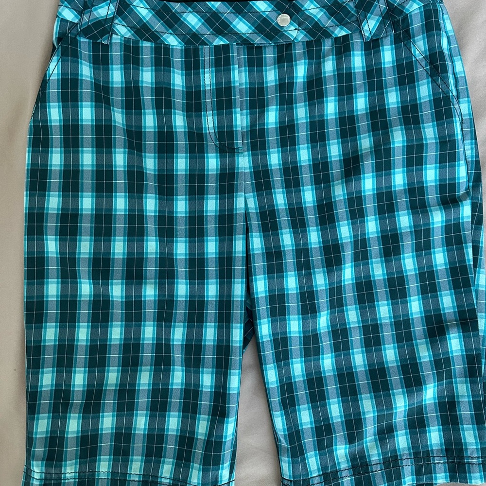 ANNIKA Teal Plaid golf Shorts Size 8